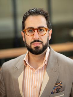 Masoud Movahed headshot